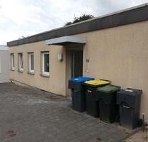 Reihenhaus Bungalow mit großem Garten in Sackgasse - Oerlinghausen