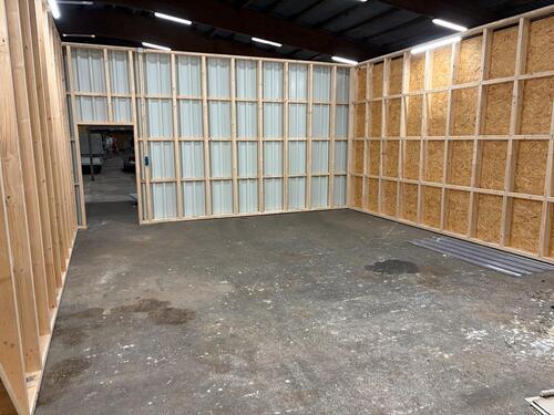 Foto - Werkstatt für Kfz Hobbyschrauber Lagerplatz