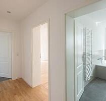 Kernsanierte, helle Wohnung - Fußbodenheizung, Parkett & Aufzug - Leipzig Altwest