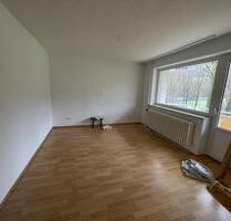 Großes, helles WG-Zimmer mit Balkon in Haus – Warmmiete 350 € - Siegen