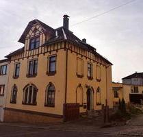 Haus im schönen Ellefeld mit Halle