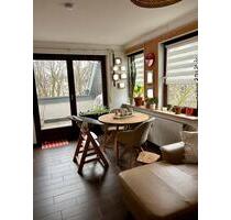 2-Zimmer Wohnung mit Dachloggia, Einbauküche und Nutzfläche - Waiblingen Bittenfeld