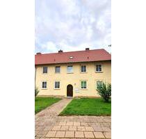 Modernisierte Wohnung mit Einbauküche zu vermieten - Bad Lauchstädt