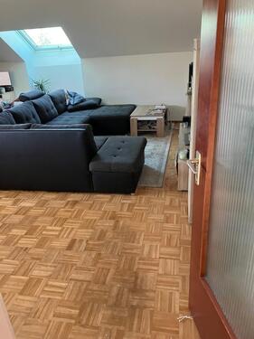 Foto - 2 Zimmer Dachgeschosswohnung - 1.290,00&nbsp;EUR Kaltmiete, ca.&nbsp; 60,00&nbsp;m&sup2;