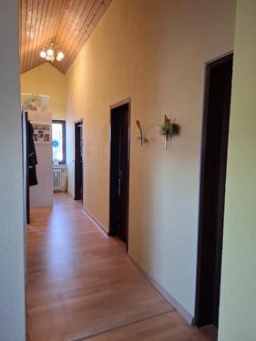 Foto - 3 Zimmer Dachgeschoßwohnung zur Miete in Wolfschlugen