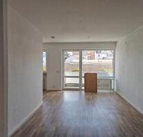 1,5 ZW STUDIO NEU GESTRICHEN BALKON EBK BAD LAUFNAH UNI KLINIK ROSSMANN REWE EIFLER TEDI PENNY ÖVNP FLUGHAFENBUS S BAHN LYONERSTR - Frankfurt am Main Niederrad