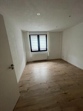 Foto - 6 Zimmer Mehrfamilienhaus, Wohnhaus in Beckingen