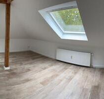 Schöne 2-Zimmer Dachgeschosswohnung in Hanau-Großauheim