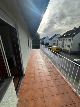 Foto - 2-Zimmer-Wohnung in Frankfurt-Harheim mit Balkon+Küche