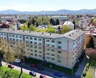 3-Raum Wohnung in Zittau Süd - 404,00&nbsp;EUR Kaltmiete, ca.&nbsp; 62,23&nbsp;m&sup2; in Zittau (PLZ: 02763)