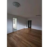 Charmante 4-Zimmer-Wohnung mit Balkon EG - Paderborn Neuenbeken