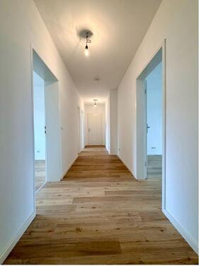 Foto - Renovierte 3- Zimmerwohnung Germering mit Südloggia mit Tiefgarag