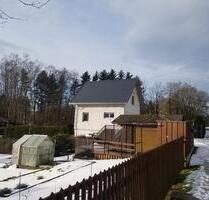 Kleines Haus mit großem Grundstück - Grünhain-Beierfeld