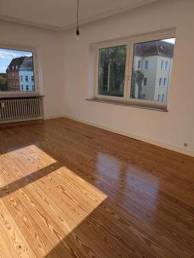 Foto - Charmante 3-Zimmer-Wohnung im 2. OG in der Wrangelstraße