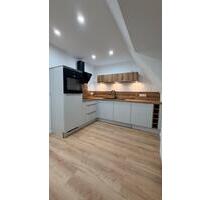 2,5 ZKB Maisonette-Wohnung - Erstbezug nach Kernsarnierung+Klima - Siegen Dillnhütten