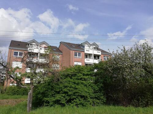 Foto - Radefeld, 3 Z, o- Küche EBK, Balkon, Lift, PKW-SP, WG mgl.