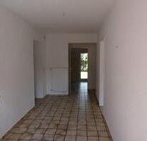 Heide, separate 3- Zimmer- Wohnung, EBK, Stellplatz, Garten