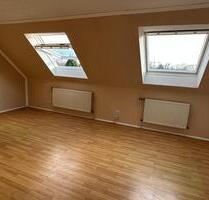 Zentrales Studio im DG – 38,6 m² – ideal für Singles - Herne Baukau