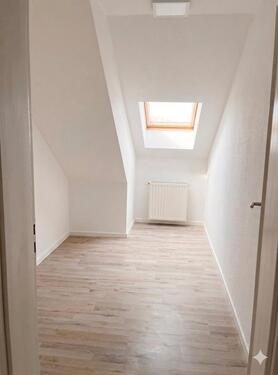 Foto - 2 Zimmer Dachgeschoßwohnung in Weißenfels