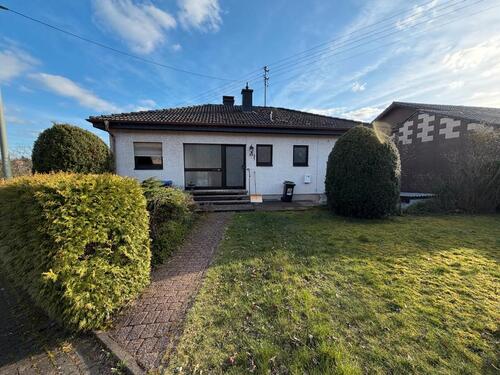 Foto - Ein-Zweifamilienhaus mit Weitblick in ruhiger Wohnlage