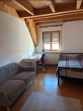 Foto - Etagenwohnung zur Miete in Oberschleißheim