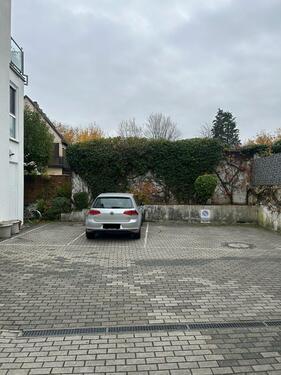 Foto - Außenstellplätze in Kelkheim (Taunus) Hornauer Straße 37