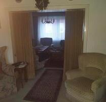 4 Zimmerwohnung in Mehrfamilienhaus - Solingen