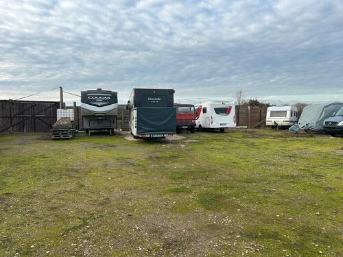 Foto - Wohnwagenstellplatz - 45,00&nbsp;EUR Miete,