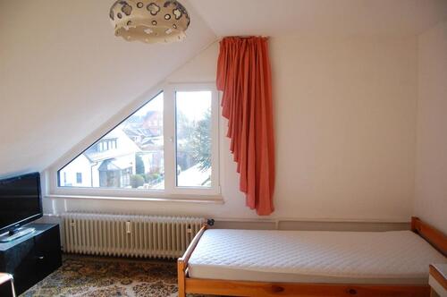 Foto - Hannover ruhiges Zimmer - 330,00&nbsp;EUR Kaltmiete, ca.&nbsp; 20,00&nbsp;m&sup2;