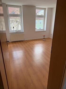 Foto - 3 Raum Wohnung 58m2 - 330,00&nbsp;EUR Kaltmiete, ca.&nbsp; 58,00&nbsp;m&sup2;