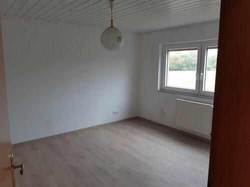 Foto - 4 Zimmer Erdgeschoßwohnung zur Miete in Mücke