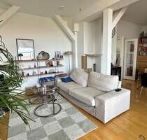 Befristet: Helle 84m² Dachgeschosswohnung mit Balkon (2,5 Zi.) - Berlin Tempelhof-Schöneberg