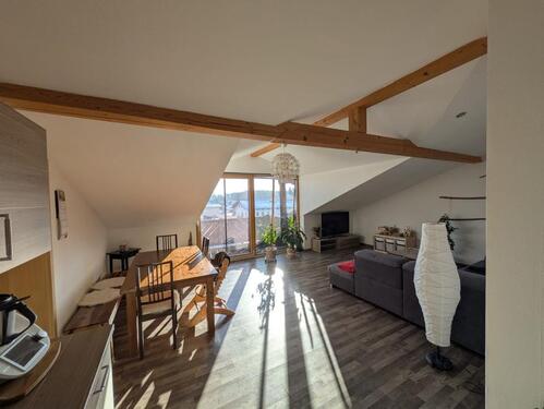 Foto - 3.5 Zimmer Dachgeschoßwohnung zur Miete in Griesstätt