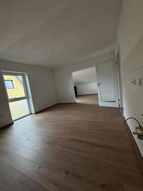 Foto - 2.5 Zimmer Dachgeschoßwohnung zur Miete in Kümmersbruck