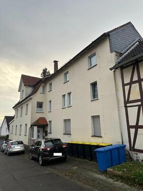Foto - Renovierte 3-Zimmerwohnung mit Balkon und Garage mitten in der Stadt
