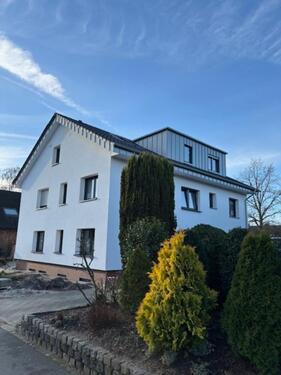 Foto - Großzügige Neubau-DG-Wohnung im 3-Familienhaus