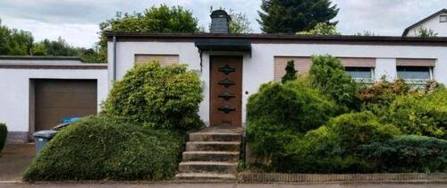Foto - Reihenhaus Einfamilienhaus Haus Garten Garage