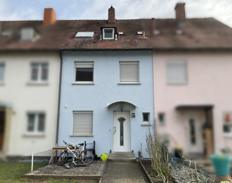Foto - Reihenhaus mit Garten & Garage in Schweinfurt-Bergl