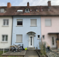 Reihenhaus mit Garten & Garage in Schweinfurt-Bergl