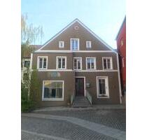 Wohn und Geschäftshaus - 525.000,00&nbsp;EUR Kaufpreis, ca.&nbsp; 300,00&nbsp;m&sup2; in Abensberg (PLZ: 93326)