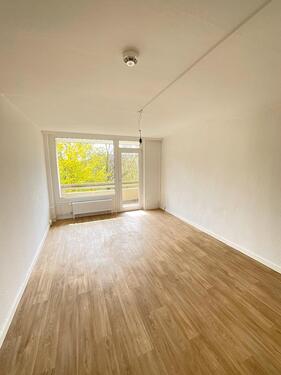 Foto - Wunderschöne 2 Zimmer mit Balkon.