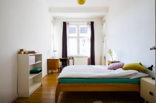 Foto - sonniges Zimmer mit eigenem Bad in 150qm WG in P.berg