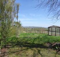 Einfamilienhaus mit ELW auf großem Grundstück, traumhafte Lage - Bechtolsheim