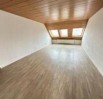 2-Zimmer Dachgeschosswohnung in Essen-Altendorf