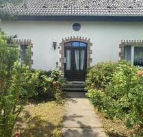 Charaktervolles Haus mit traumhaftem großem Grundstück (tlw. bewa - Rosenow