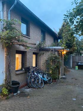 Foto - Zentral gelegenes Einfamilienhaus mit Einliegerwohnung in Peine