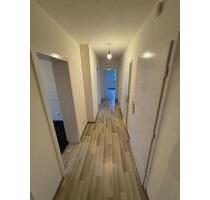 **Einzugsfertig renoviert**Helle 3-Zimmerwohnung mit Balkon!! - Minden Bölhorst