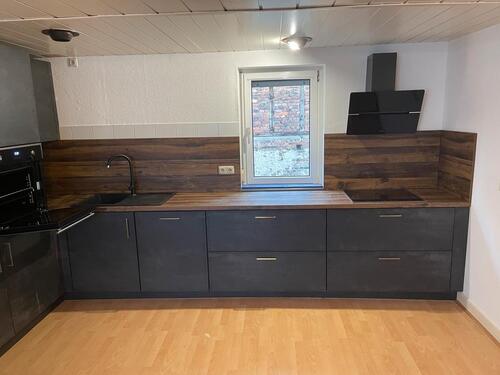 Foto - 4 Zimmer Einfamilienhaus zur Miete in Heuchelheim a. d. Lahn