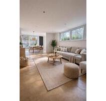 Renovierte Gartenwohnung am Park mit Terrasse, Stellplatz - Hamburg Altona