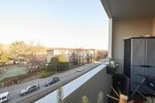 Foto - Zentral gelegene 2-Zi-Wohnung mit Balkon und Stellplatz